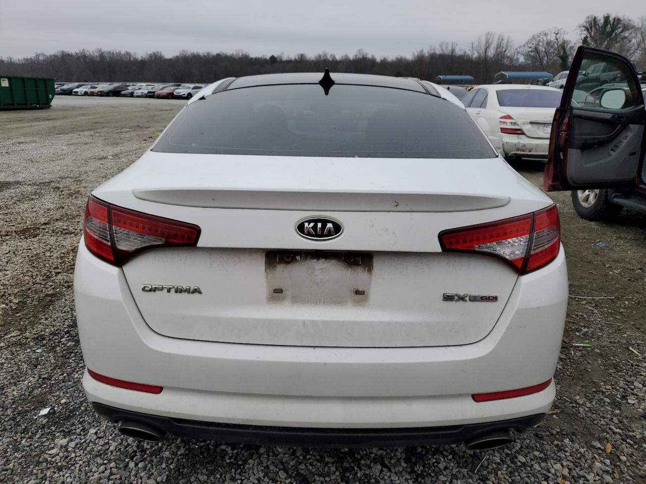 2012 Kia Optima - Image 6