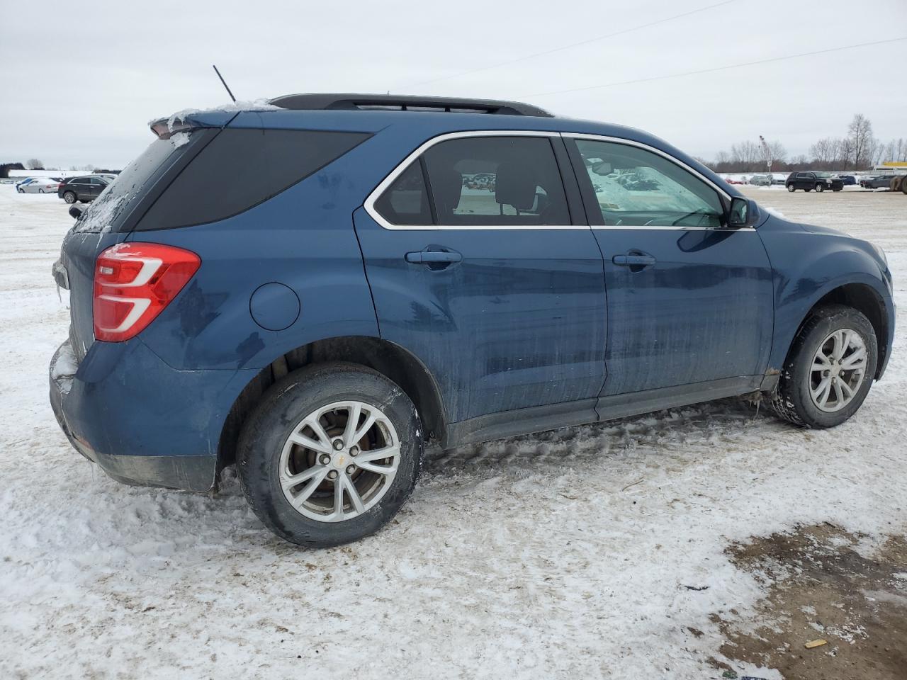 2017 Chevrolet Equinox - Image 3