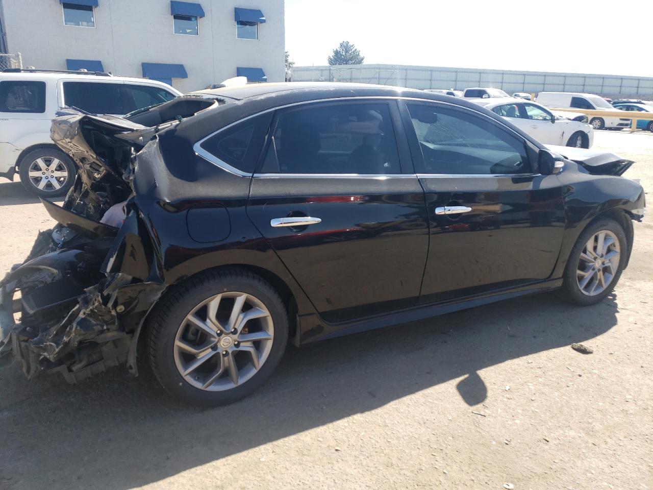 2015 Nissan Sentra - Image 3