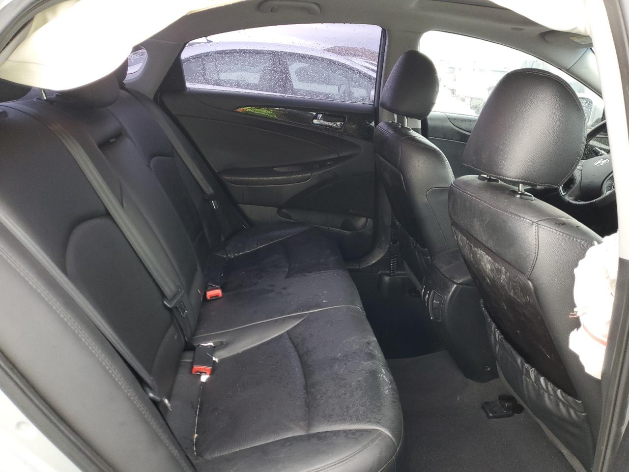 2013 Hyundai Sonata - Image 10