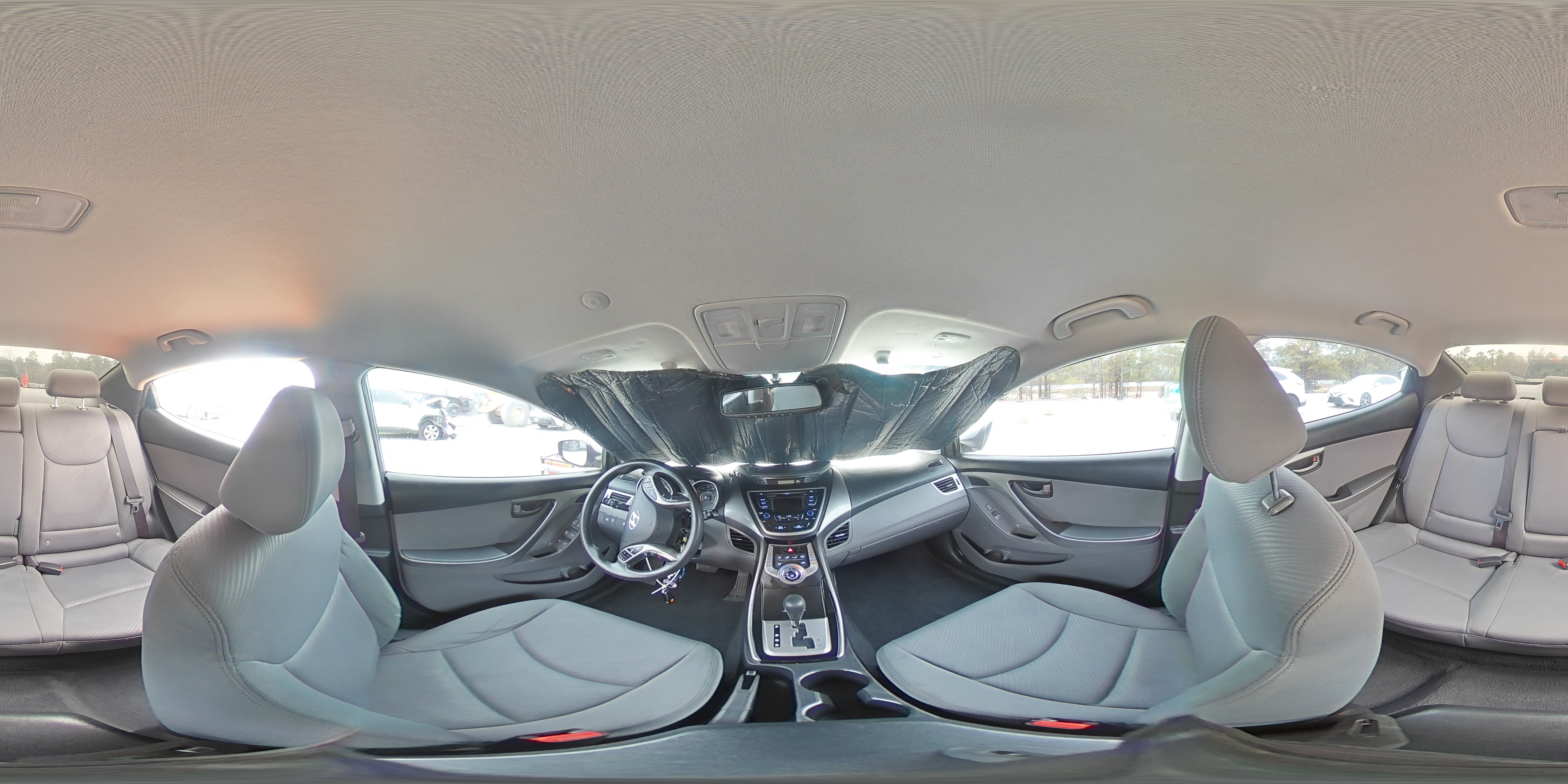 2013 Hyundai Elantra - Image 14