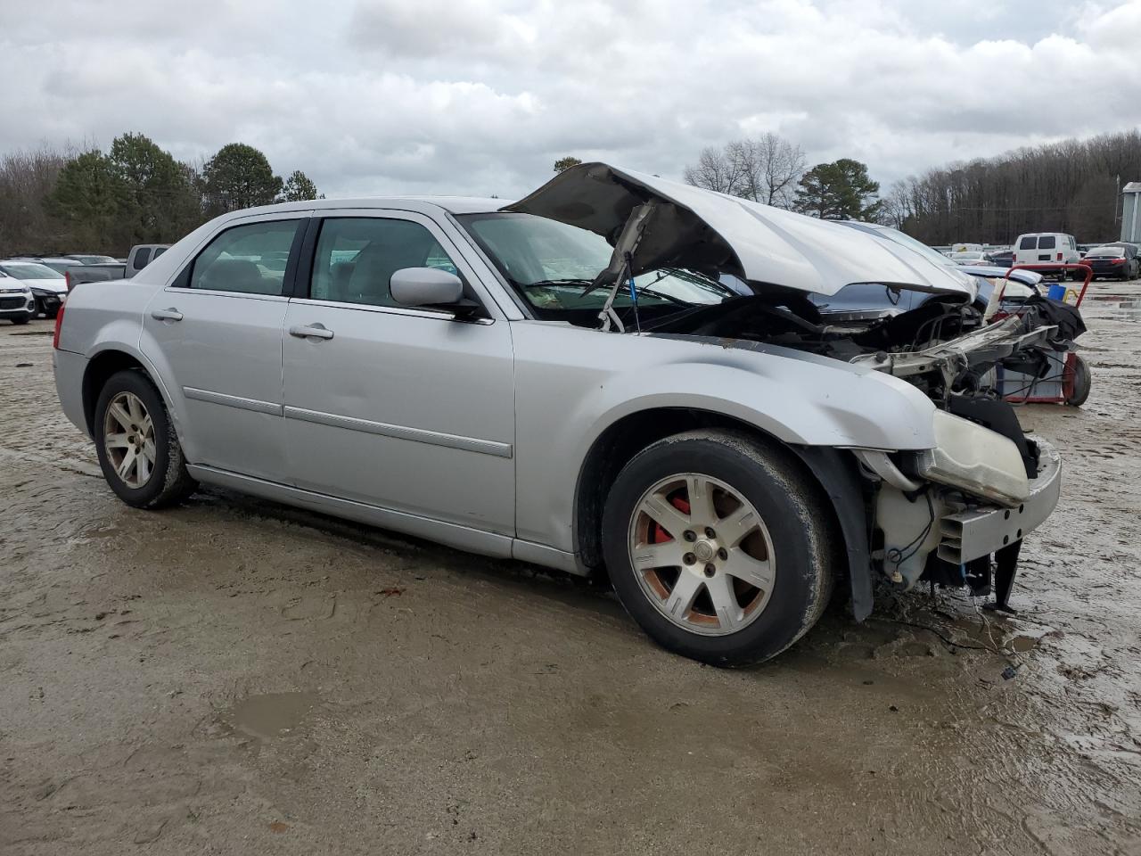 2006 Chrysler 300 - Image 4