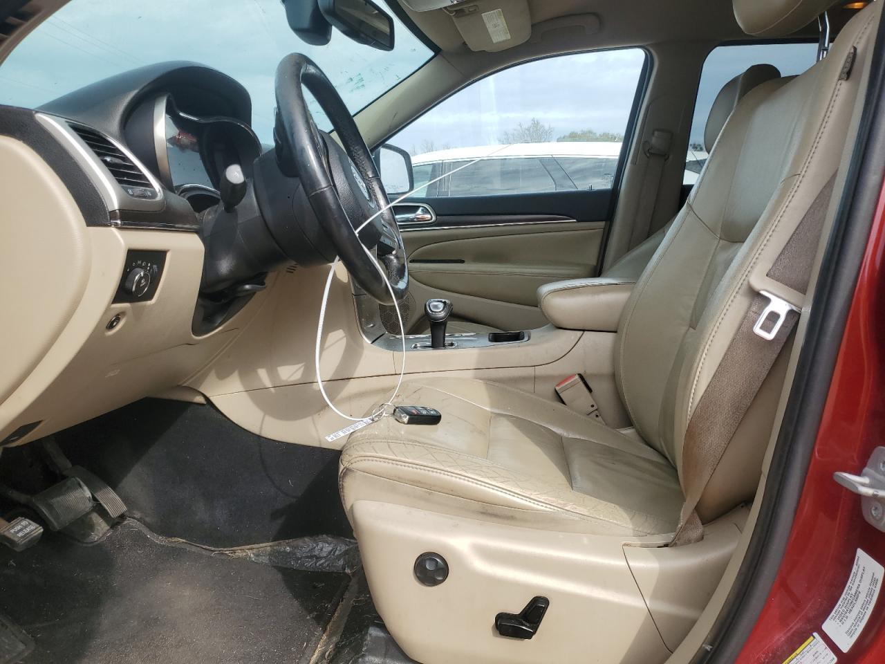 2014 Jeep Grand Cherokee - Image 7