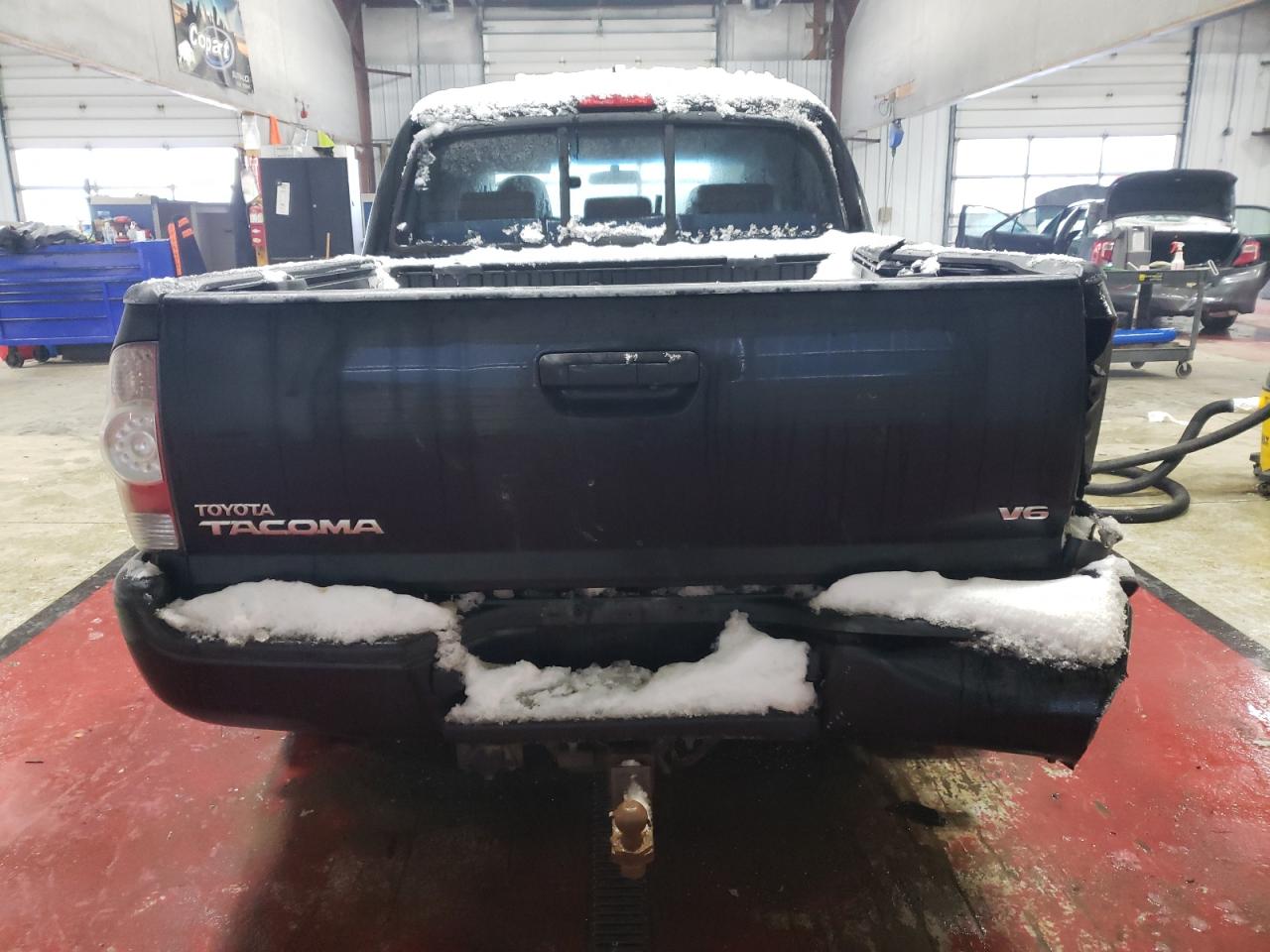 2014 Toyota Tacoma - Image 6