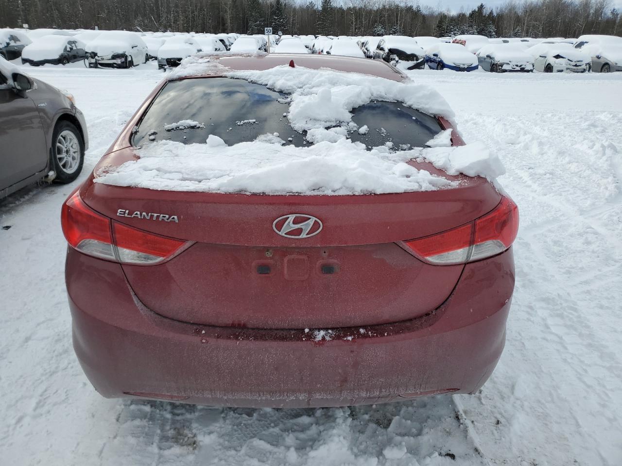 2012 Hyundai Elantra - Image 6