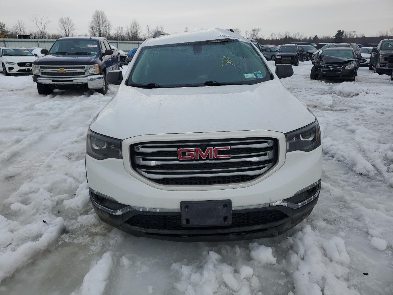 2019 GMC Acadia - Image 5