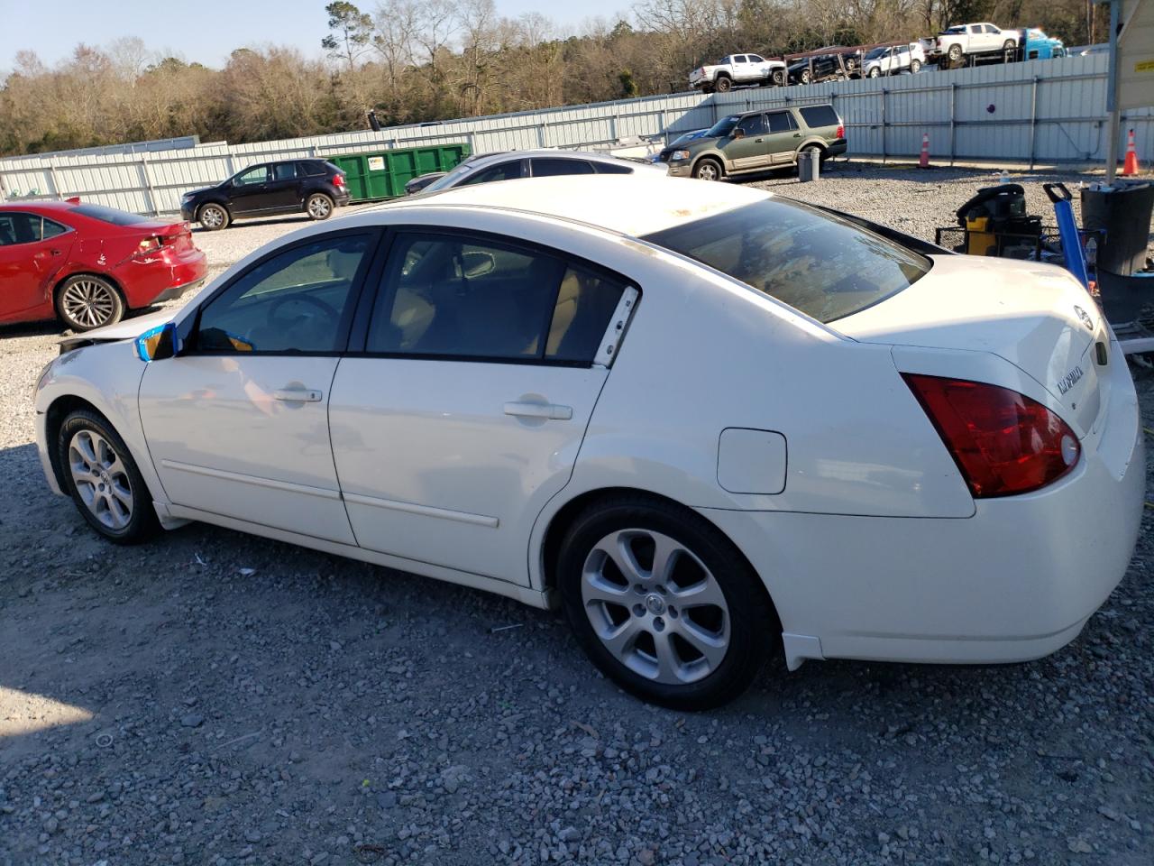2005 Nissan Maxima - Image 2
