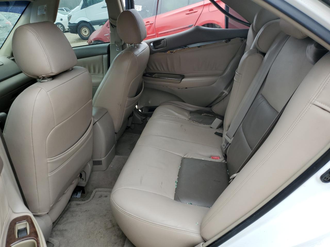 2002 Toyota Camry - Image 11