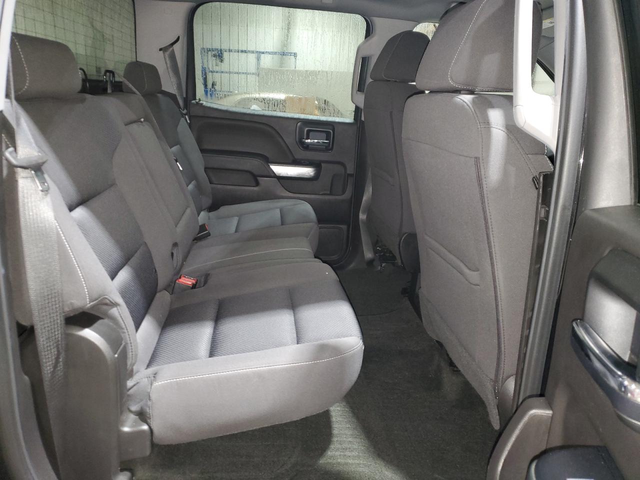 2018 Chevrolet Silverado - Image 11