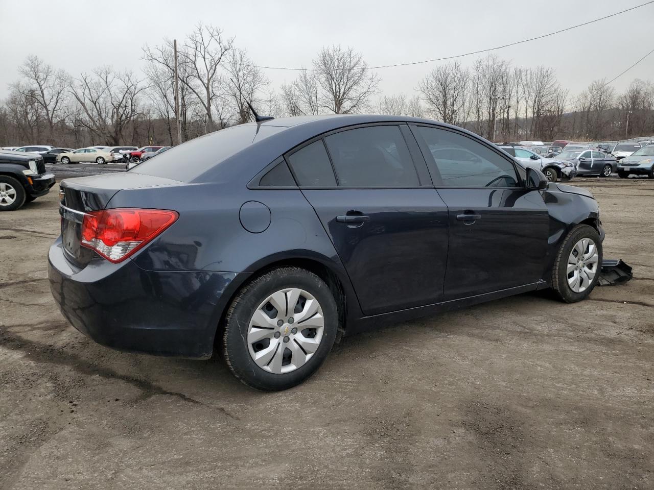 2014 Chevrolet Cruze - Image 3