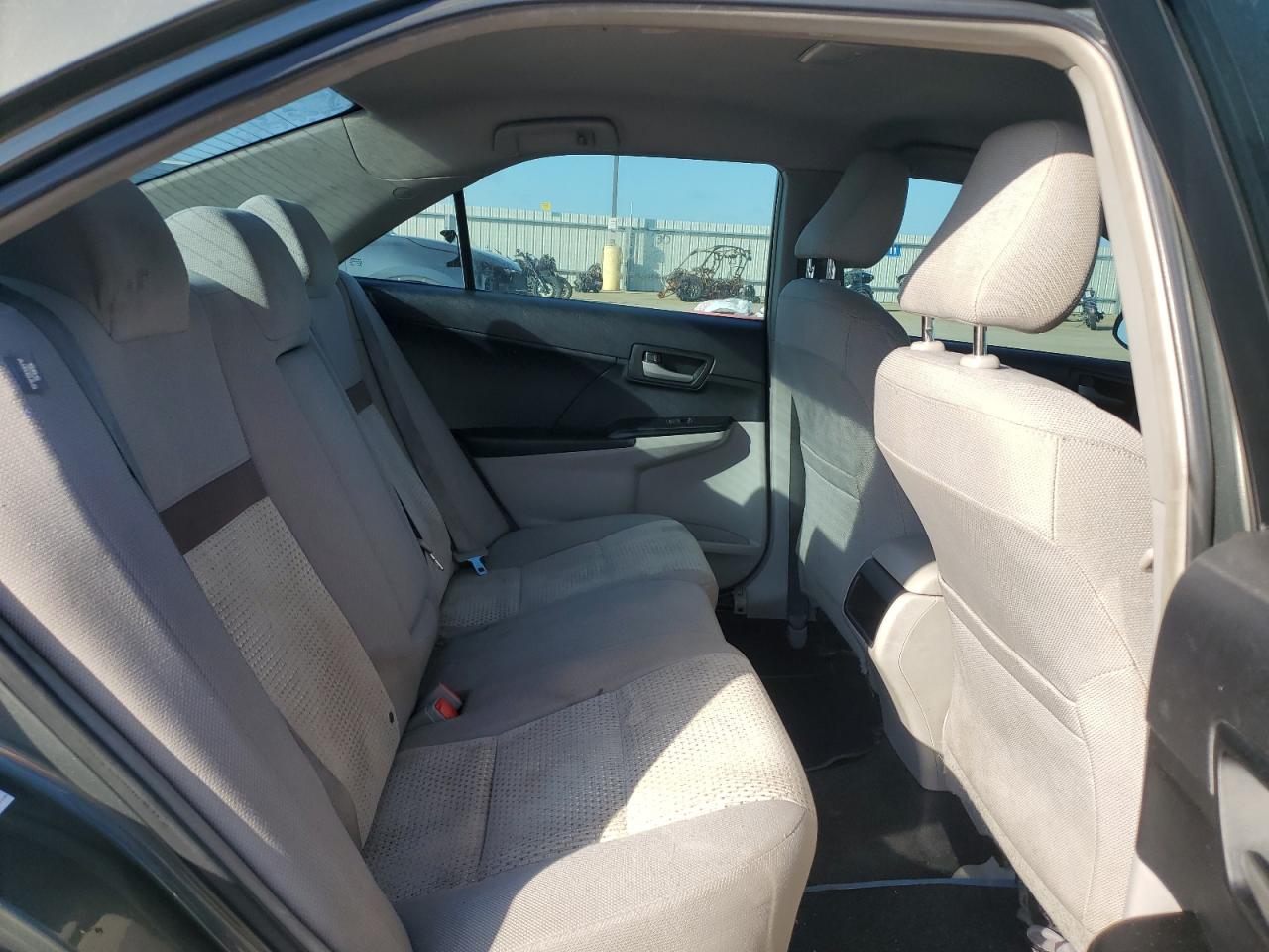 2013 Toyota Camry - Image 10