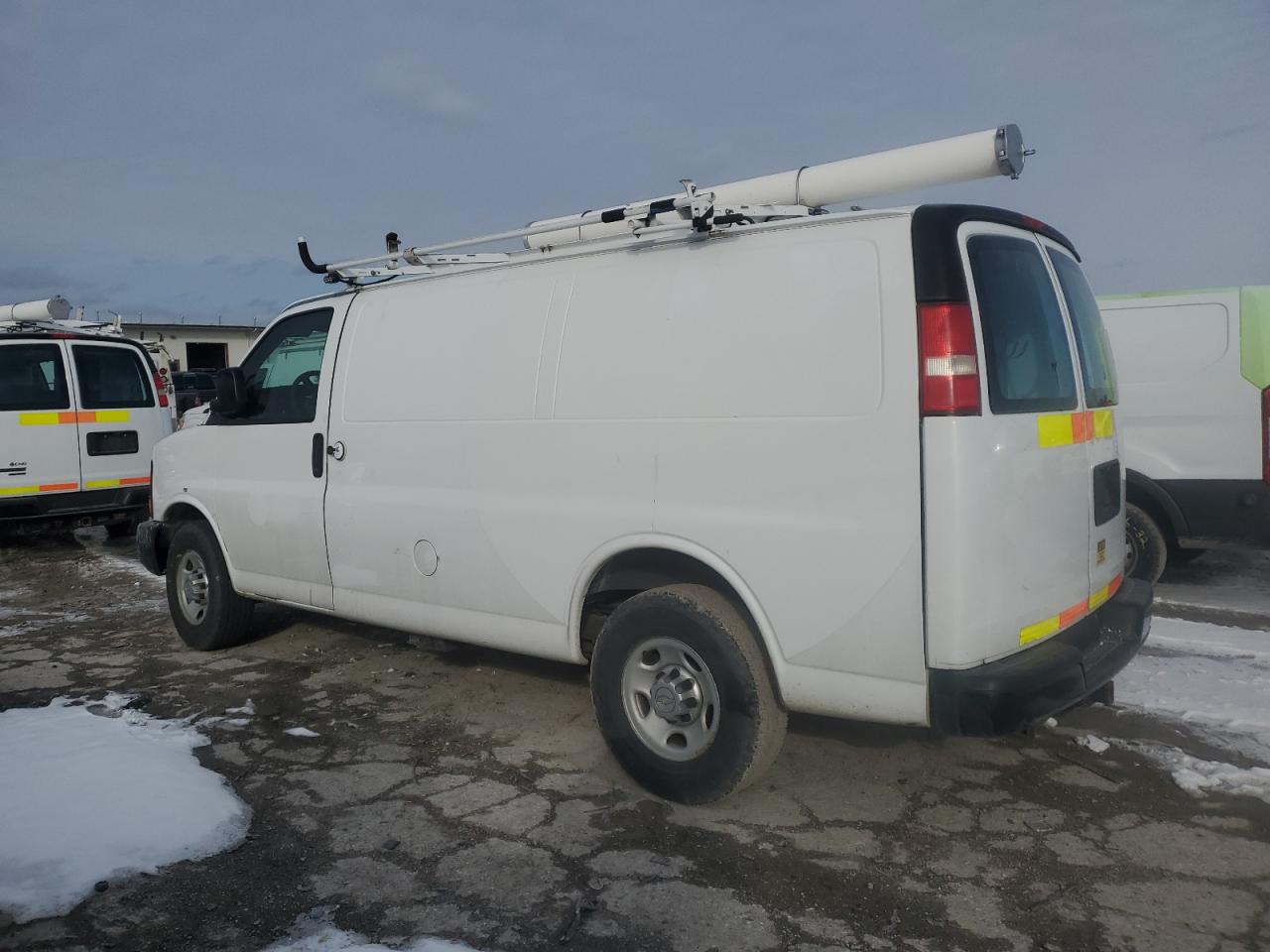 2012 Chevrolet Express - Image 2