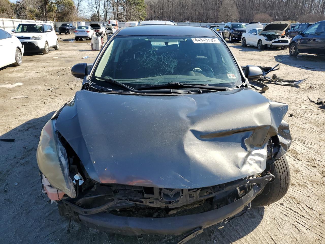 2013 Mazda 3 - Image 5
