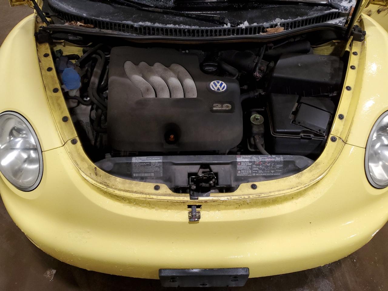 2000 Volkswagen Beetle - Image 11