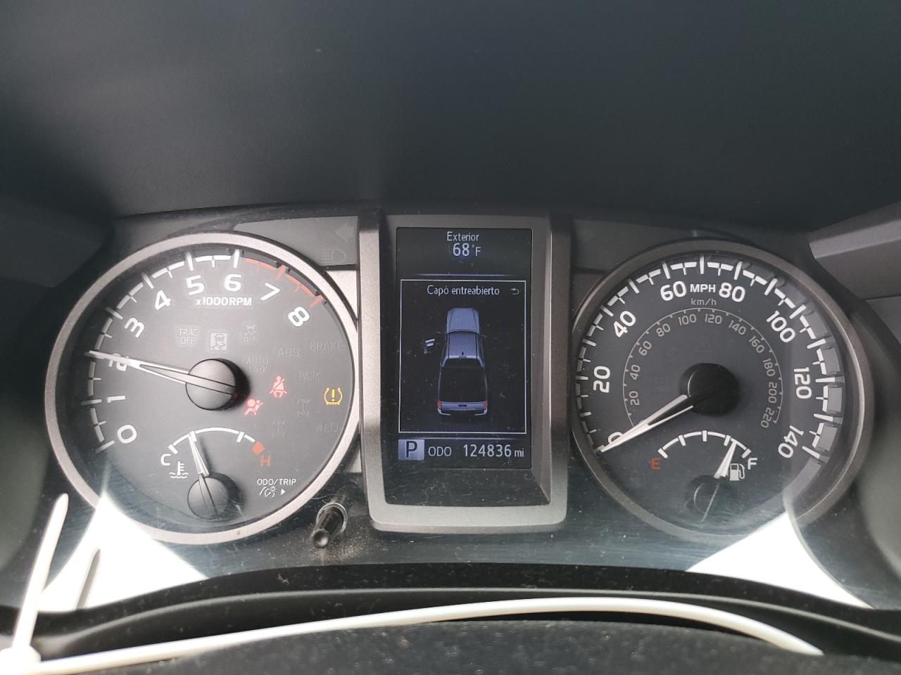 2016 Toyota Tacoma - Image 9