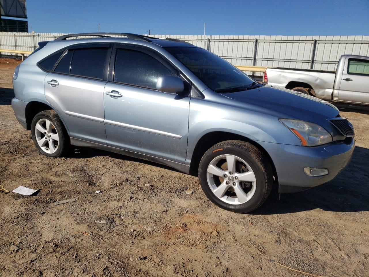 2005 Lexus RX - Image 4