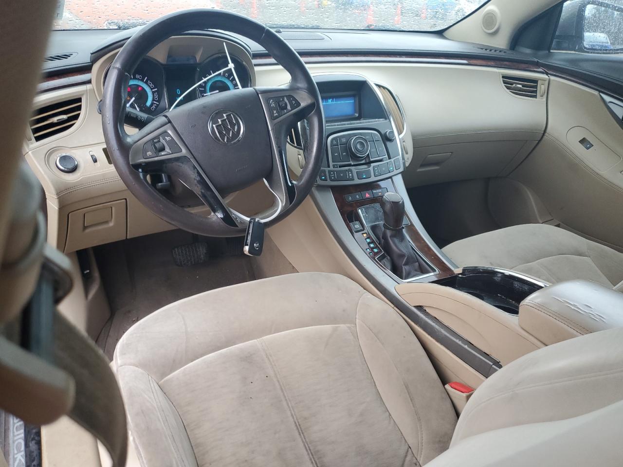 2011 Buick LaCrosse - Image 8