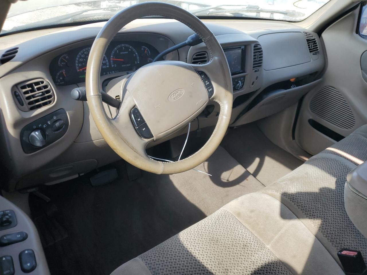 2001 Ford F-150 - Image 8