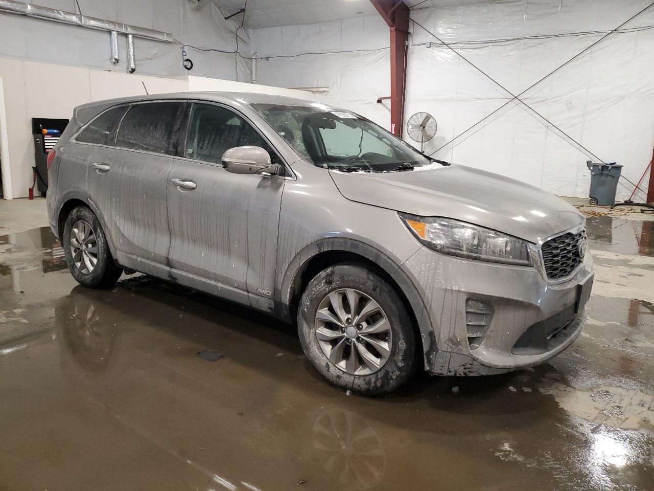 2019 Kia Sorento - Image 4