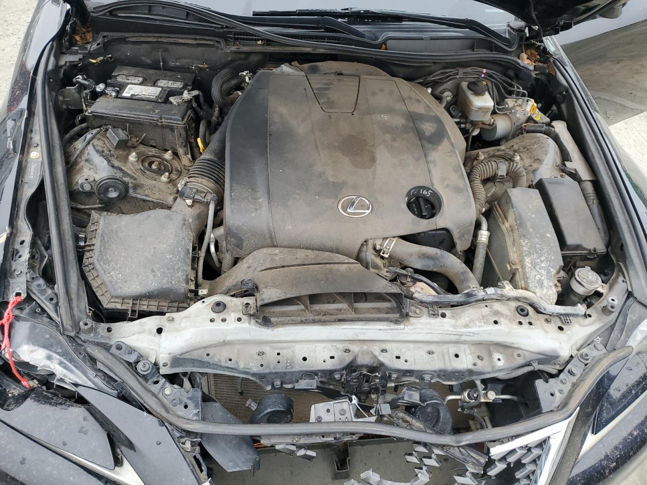 2015 Lexus IS - Image 13
