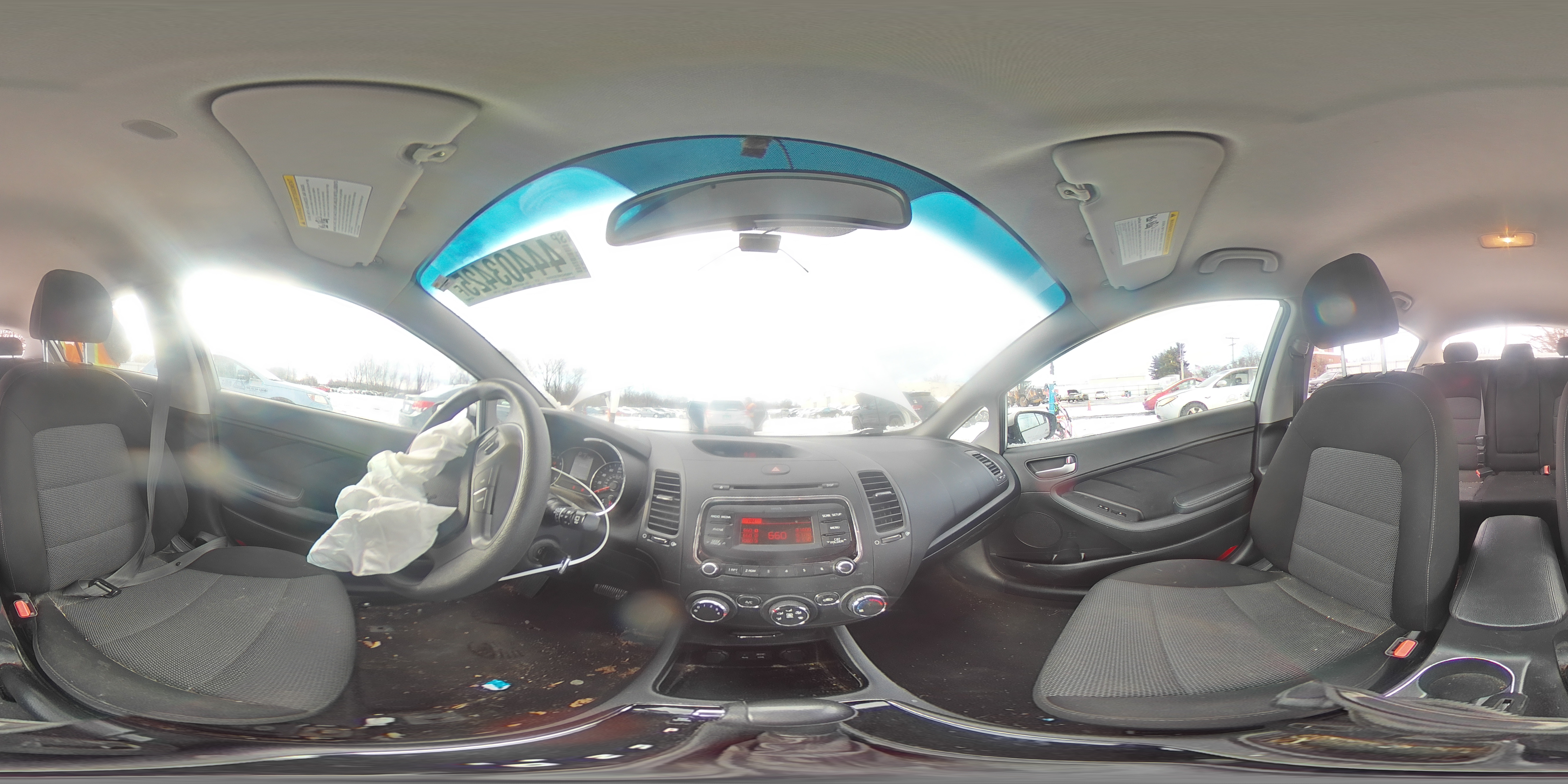 2017 Kia Forte - Image 12