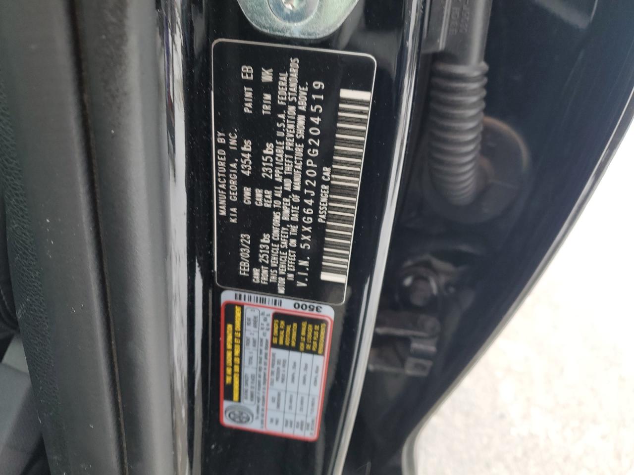 2023 Kia K5 - Image 12