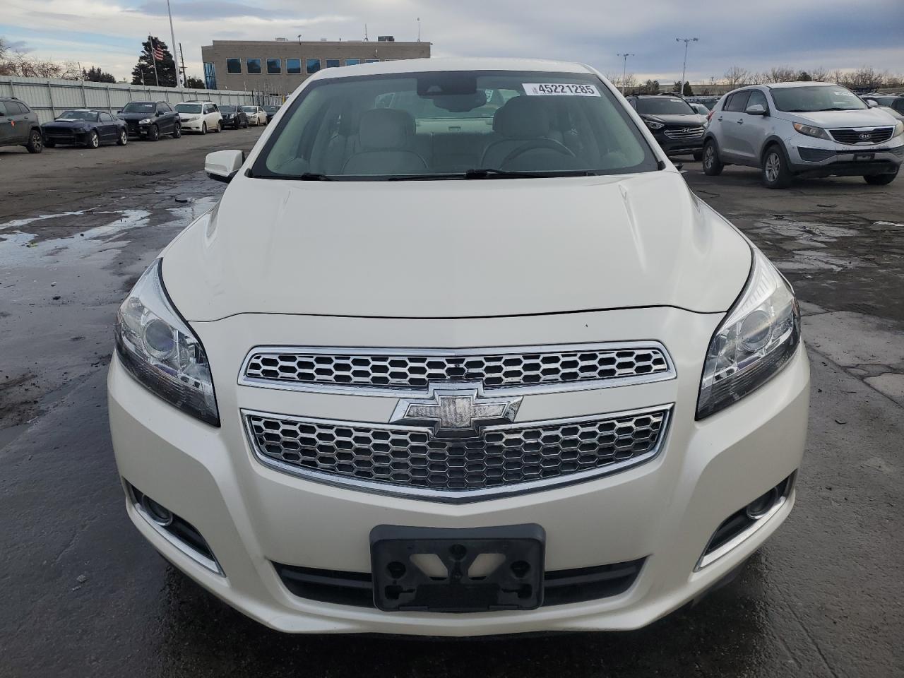 2013 Chevrolet Malibu - Image 5