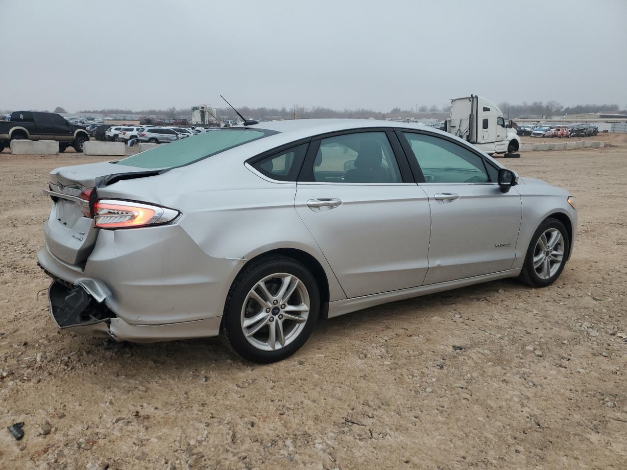 2018 Ford Fusion - Image 3