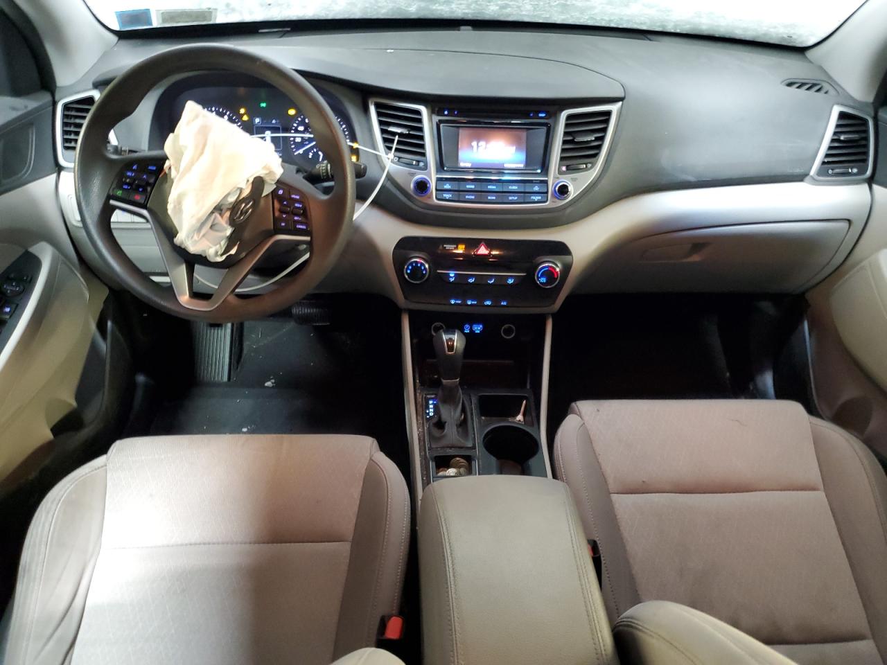 2016 Hyundai Tucson - Image 8
