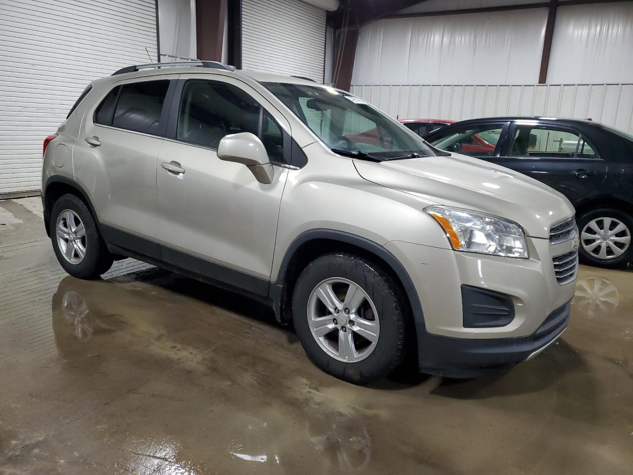 2016 Chevrolet Trax - Image 4
