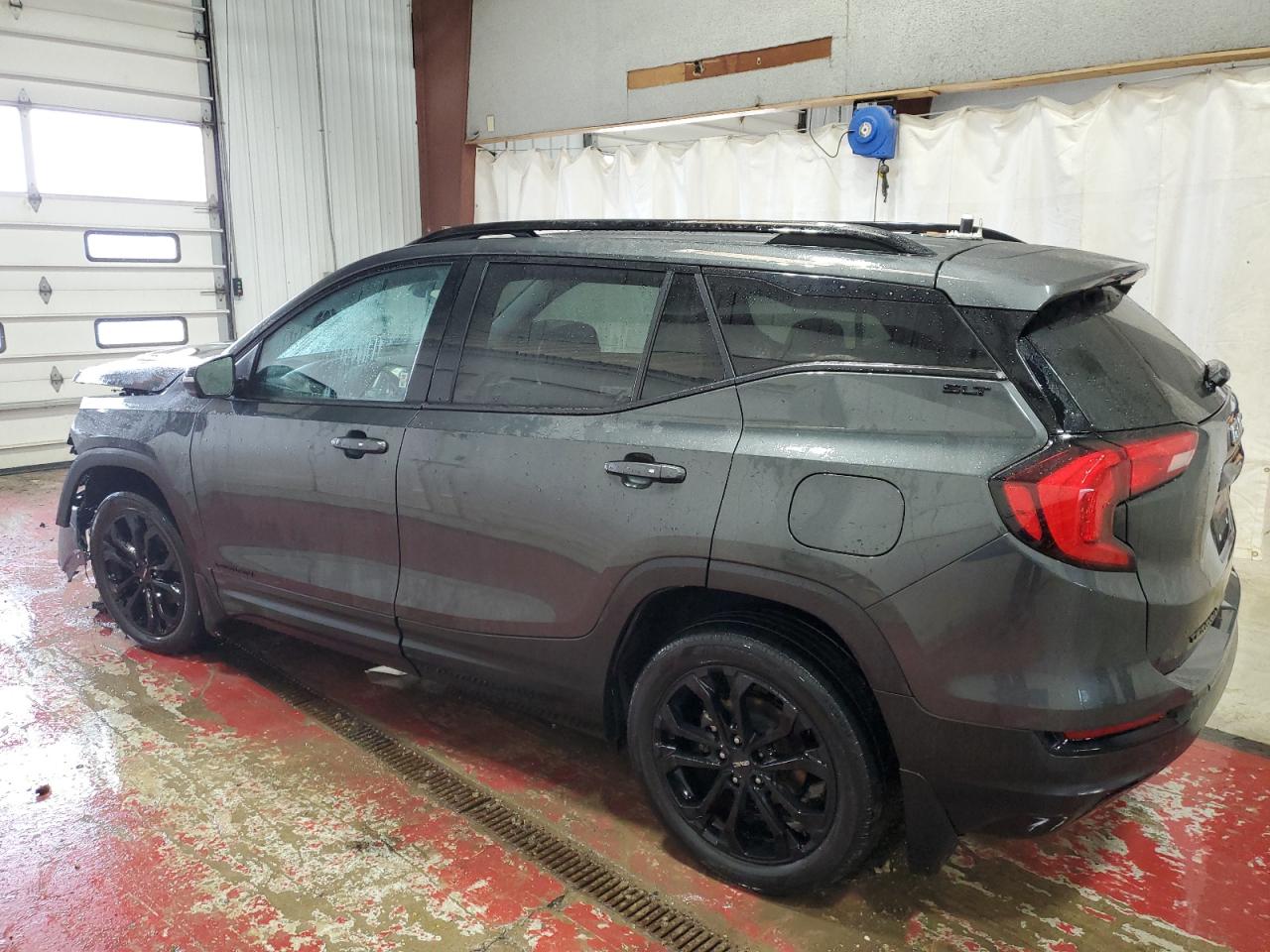 2021 GMC Terrain - Image 2