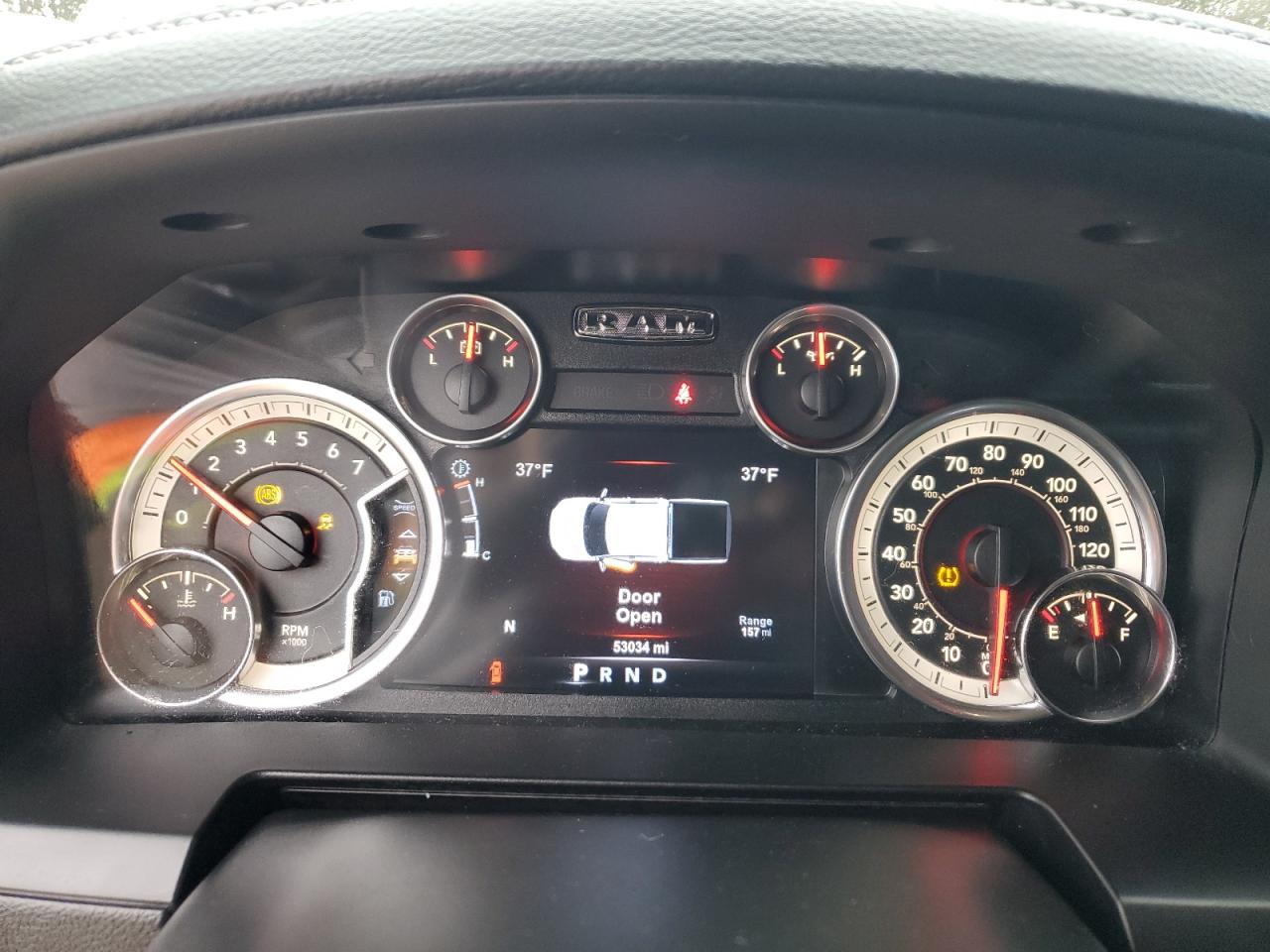 2017 RAM 1500 - Image 9