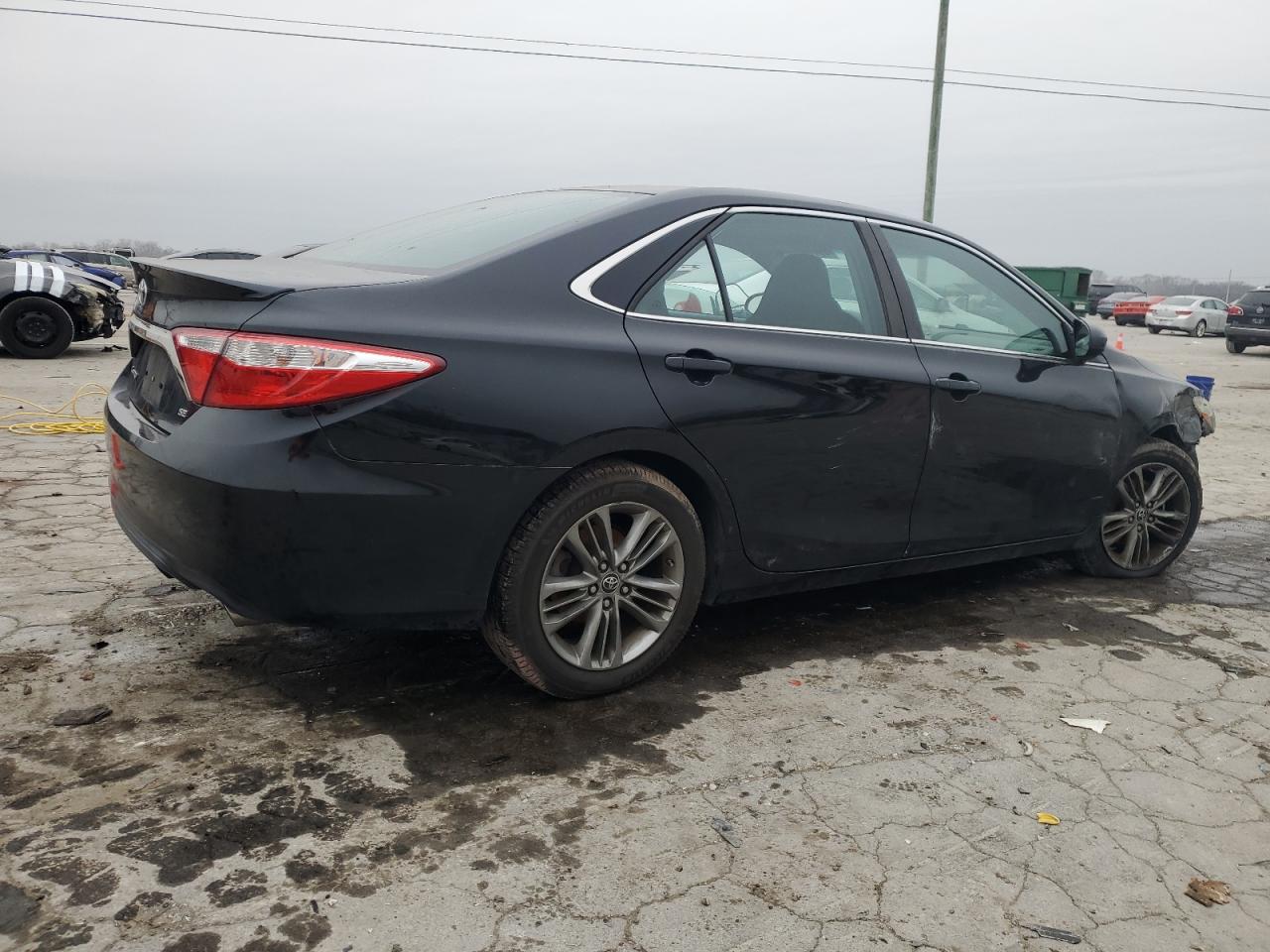 2016 Toyota Camry - Image 3