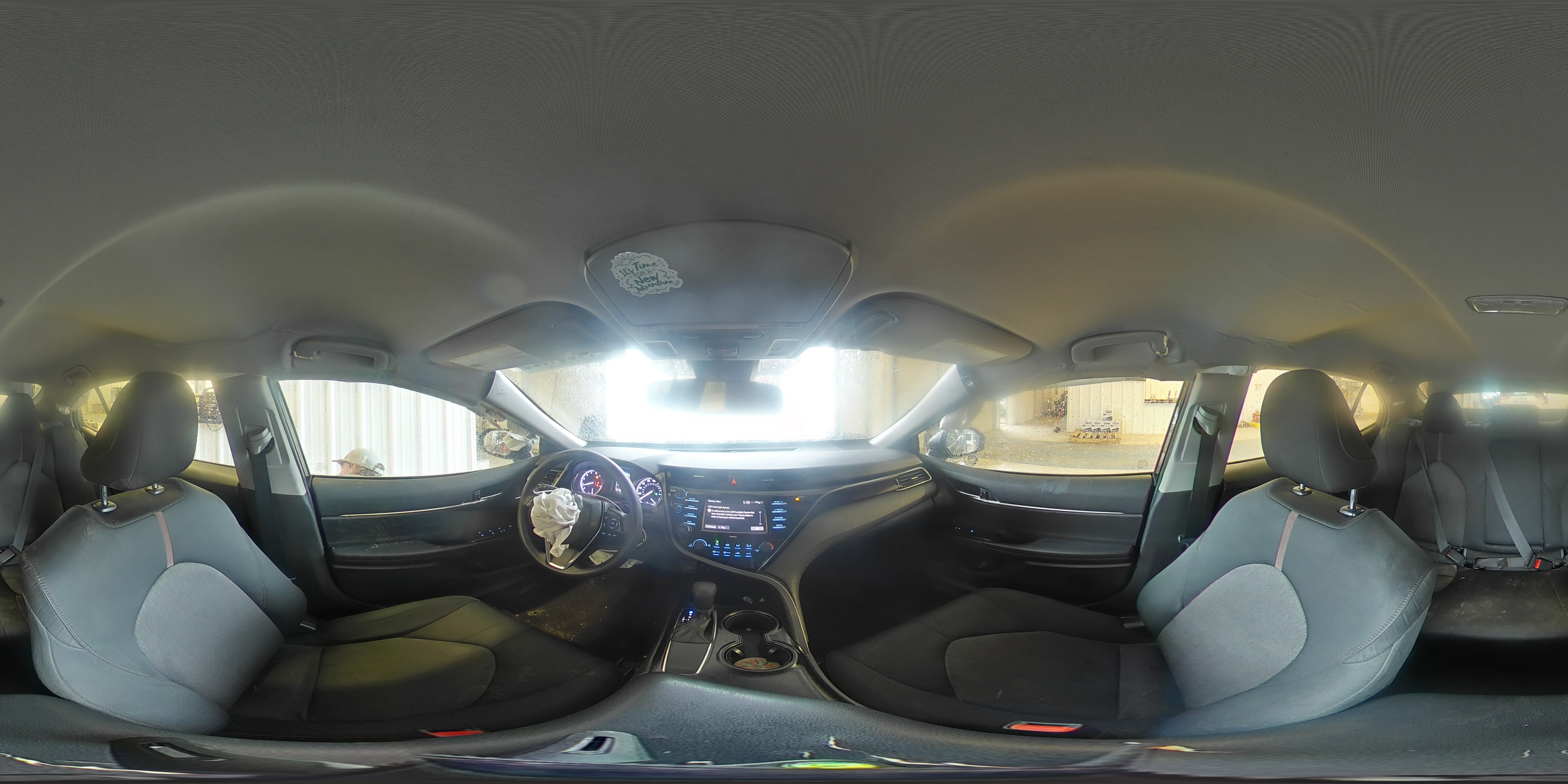 2020 Toyota Camry - Image 13