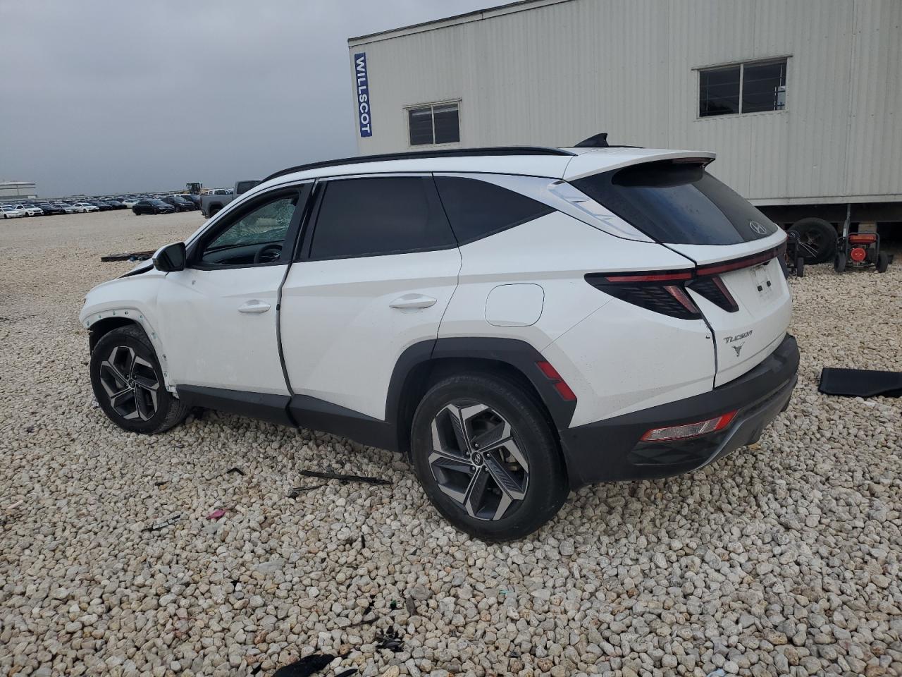 2022 Hyundai Tucson - Image 2