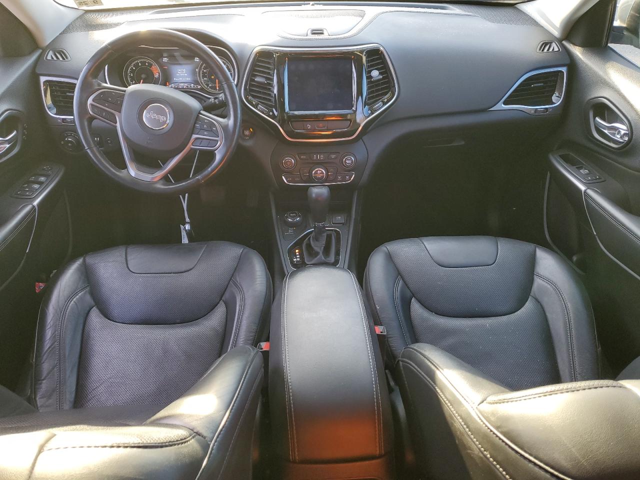 2020 Jeep Grand Cherokee - Image 8