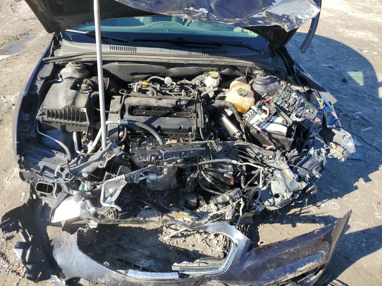 2016 Chevrolet Cruze - Image 12