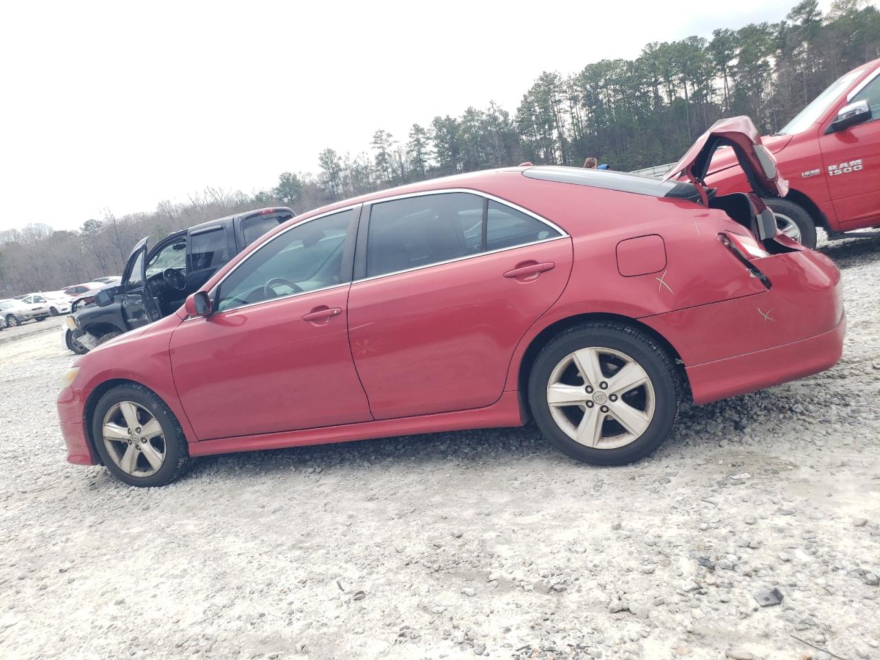 2011 Toyota Camry - Image 2