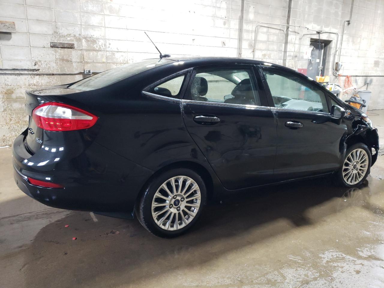 2015 Ford Fiesta - Image 3
