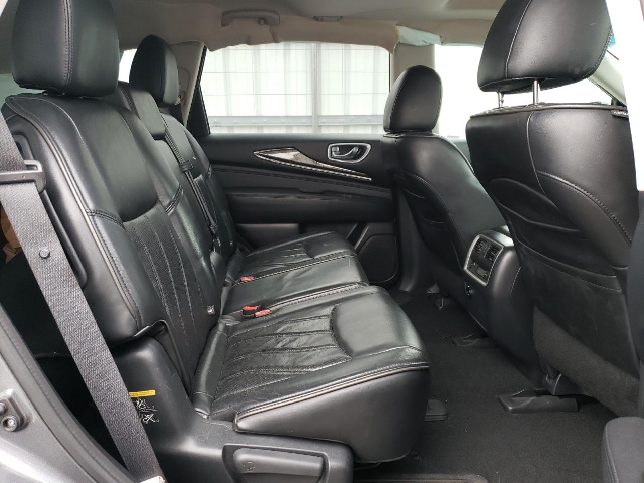 2015 Infiniti QX60 - Image 12
