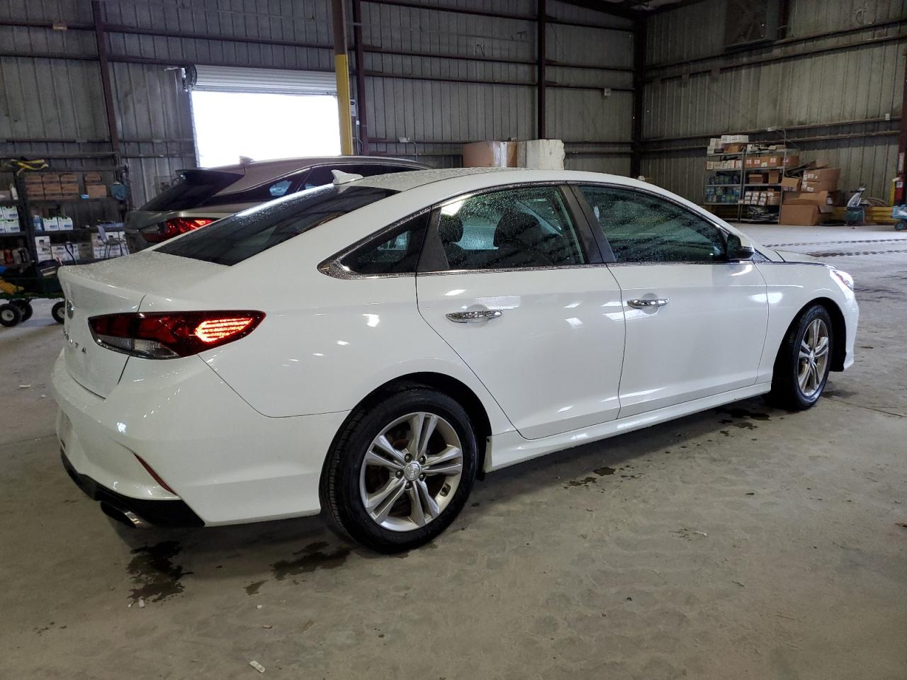 2018 Hyundai Sonata - Image 3