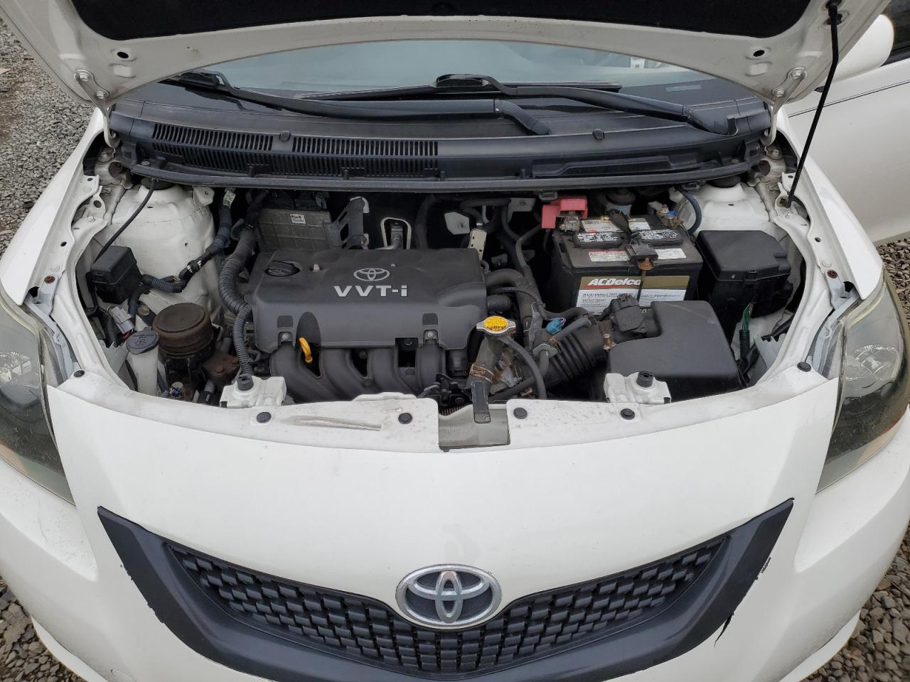 2009 Toyota Yaris - Image 13