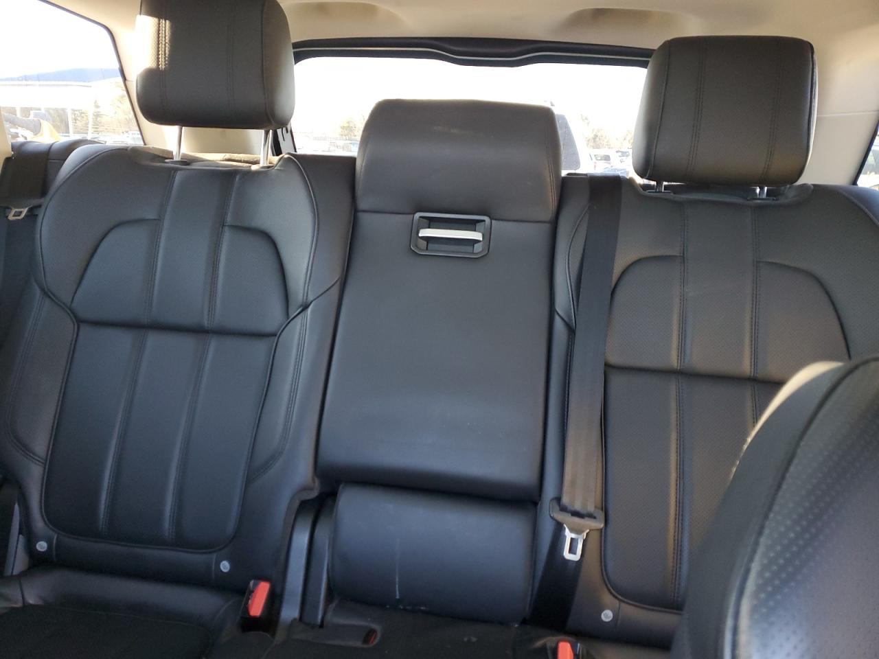 2015 Land Rover Range Rover - Image 10