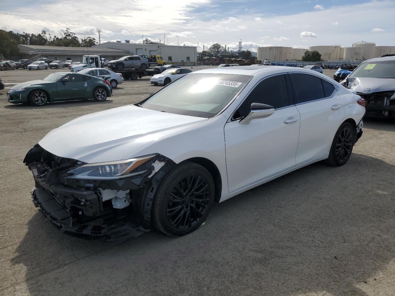 2019 Lexus ES - Image 1
