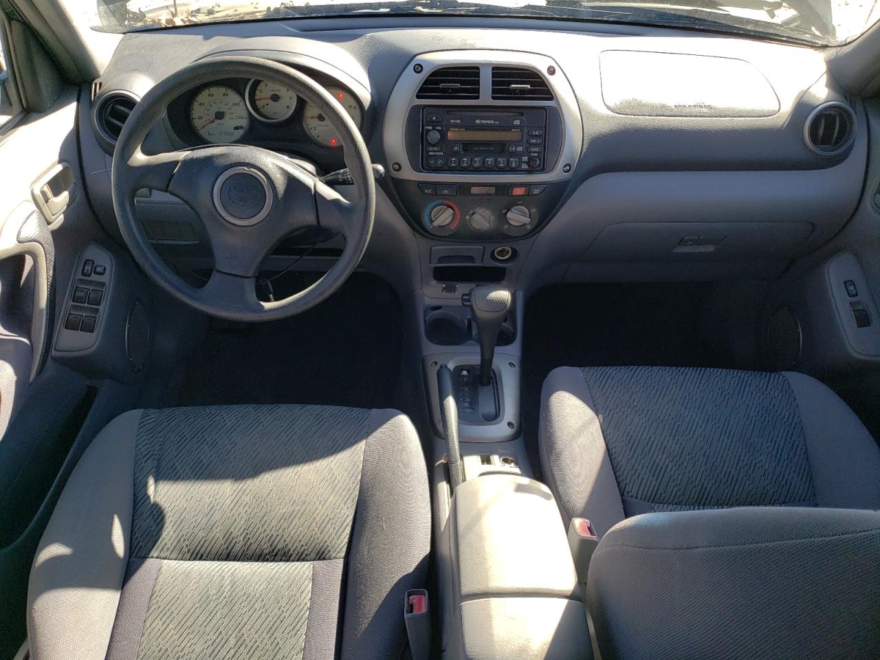 2002 Toyota RAV 4 - Image 8