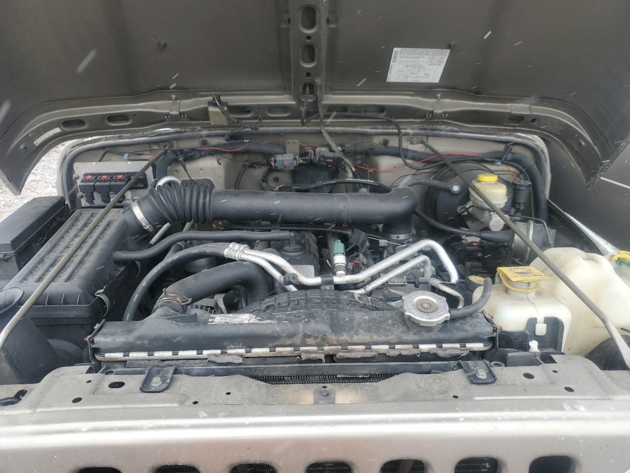 2005 Jeep Wrangler - Image 12