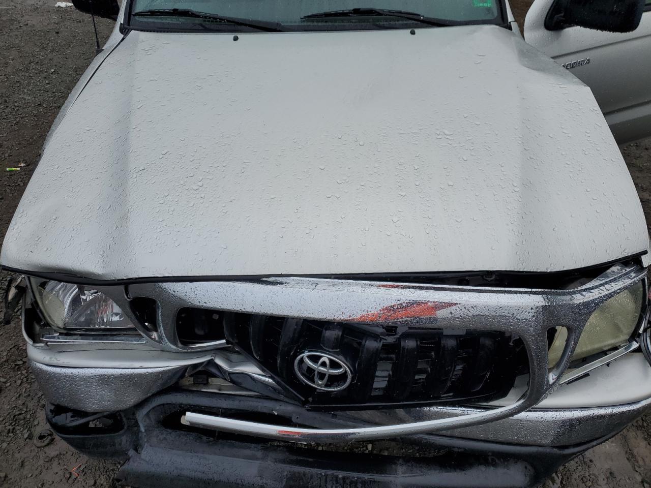 2003 Toyota Tacoma - Image 13
