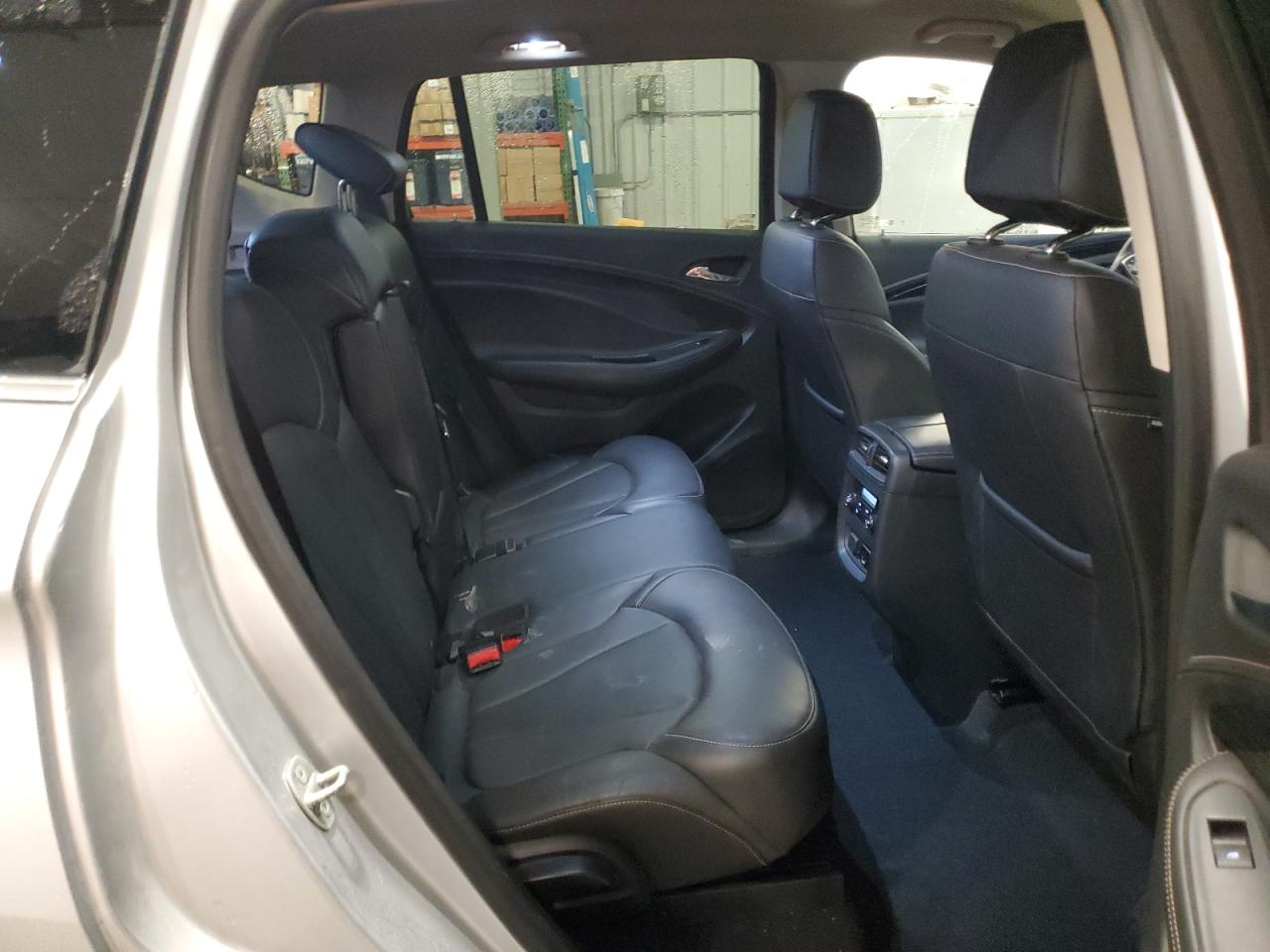 2018 Buick Envision - Image 11
