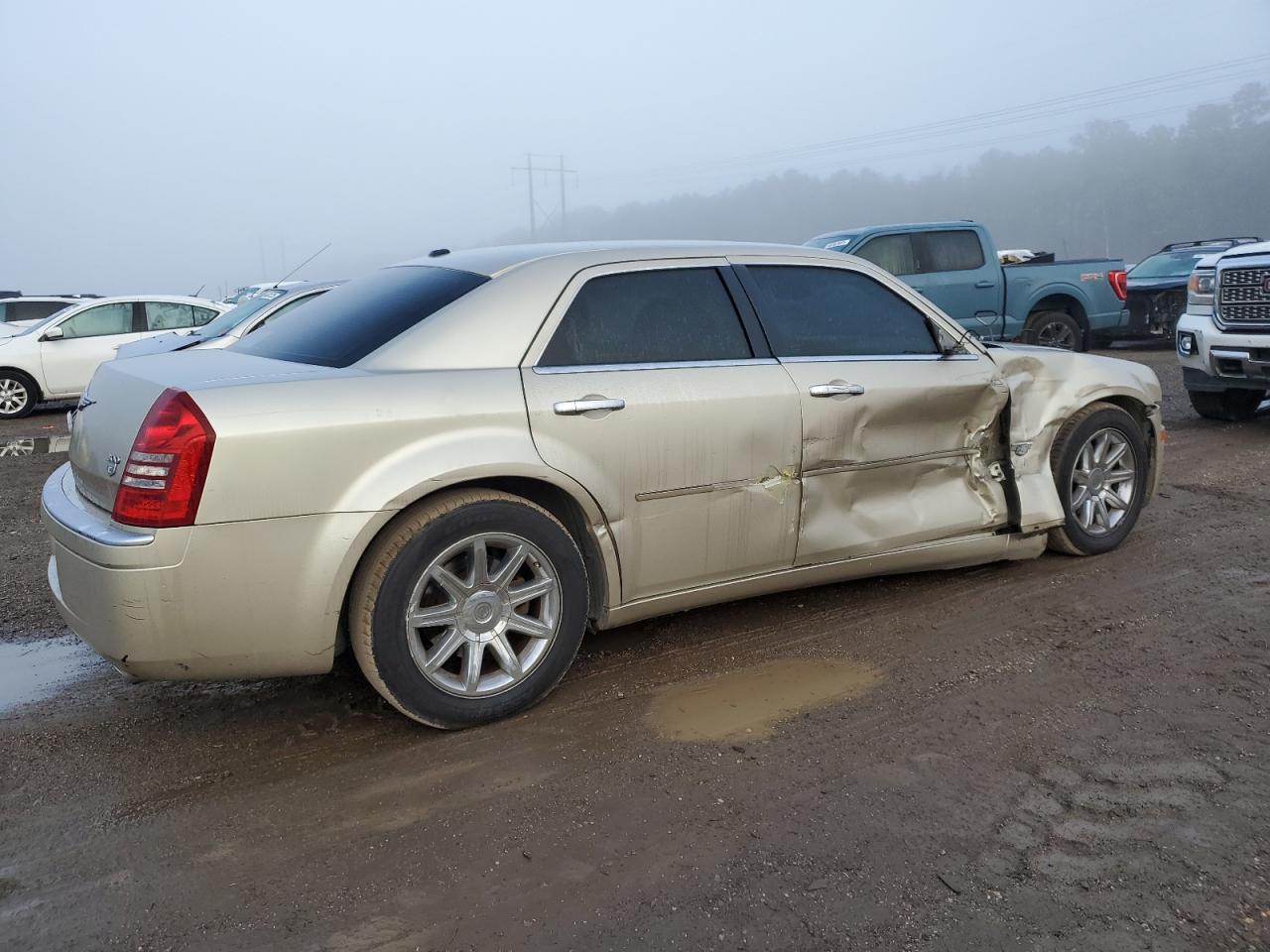 2006 Chrysler 300 - Image 3