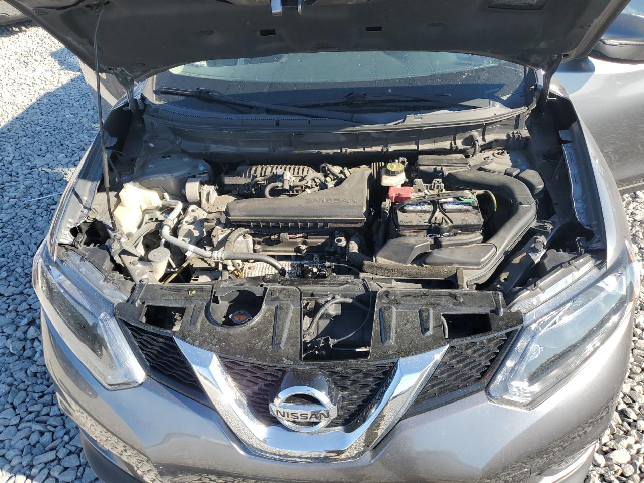 2015 Nissan Rogue - Image 12